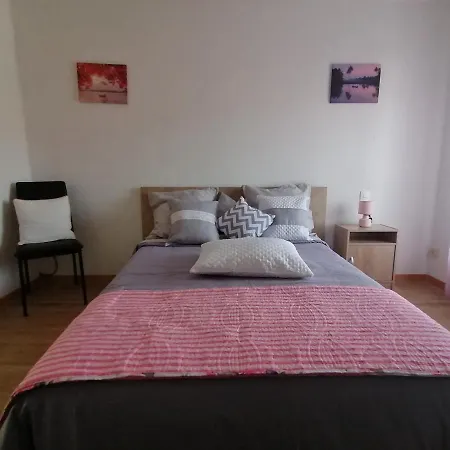 Apartment Une Pause Chez Fleurette *